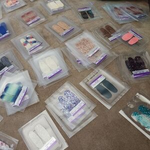 Color Street Press-On Nails - Glitter and Solid Collection